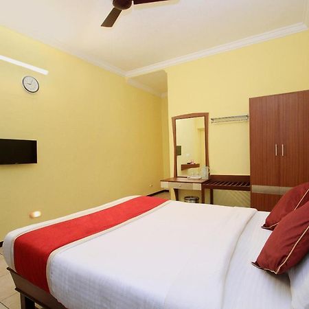 Hotel Kudla Rasaprakash Mangaluru Zewnętrze zdjęcie