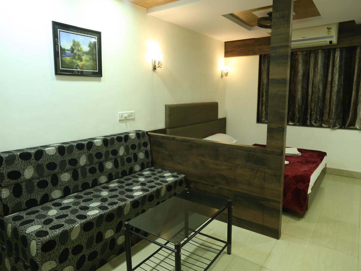 Hotel Kudla Rasaprakash Mangaluru Zewnętrze zdjęcie
